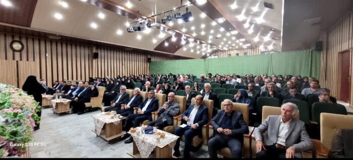 معاون استاندار البرز: «هرکس قلم و قدمش معطوف به توسعه این شهر باشد، کرجی است.»