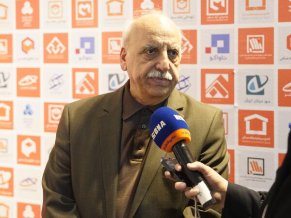 عبده‌ تبریزی: ضرورت تقویت منابع بانک مسکن برای توسعه بخش مسکن کشور/ خانه‌دار شدن میلیون‌ها ایرانی با تسهیلات این بانک