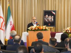 تحول در روابط عمومی و بازاریابی در ایجاد تحول سازمانی ضروری است/بازآفرینی هویت برند بانک گامی مؤثر در راستای ارتقای جایگاه بانک است