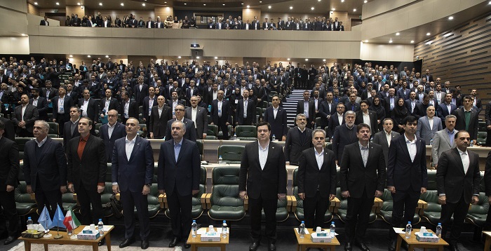 تجلیل از ۲۶ رییس شعبه بانک ملت در گردهمایی روسای موفق شبکه بانکی کشور