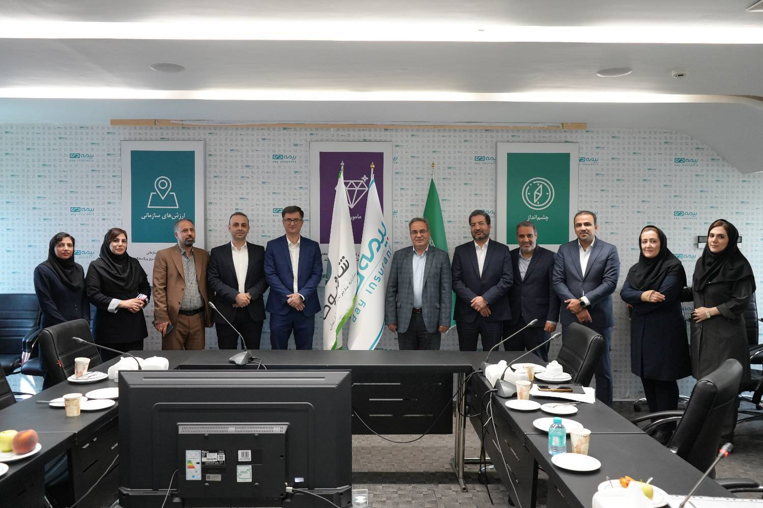 تسهیل در دسترسی به بیمه‌نامه‌های مسئولیت با همکاری مشترک «بیمه دی» و «شارژ بوک»