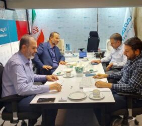 بررسی راهکارهای تسریع خدمات درمانی به ایثارگران اصفهان در نشست مشترک بیمه دی و بنیاد شهید
