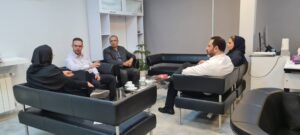 پیگیری مطالبات درمانی ایثارگران لرستان در نشست مشترک بیمه دی و بنیاد شهید