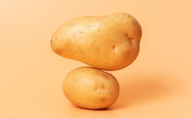 Are potatoes and rice healthy? The best carbs to eat – and how they can lower bowel cancer risk
