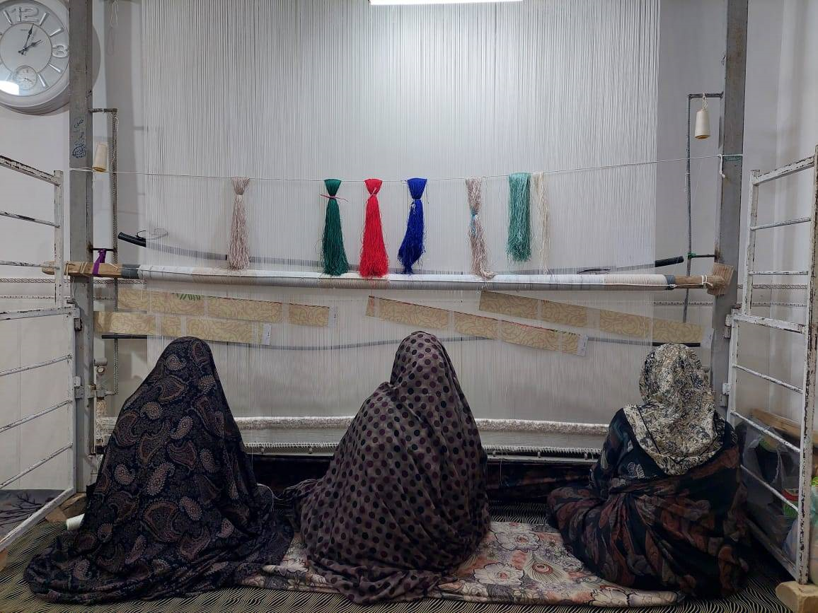 بیمه قالیبافان؛ حقی که نباید پشتِ بی‌نظمی و سوءمدیریت اداری گم شود
