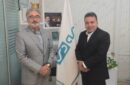 تقدیر از بیمه گزار ۴ و نیم میلیاردی بیمه  زندگی در شعبه آمل