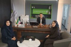 دیدار مدیر بیمه انزلی با مدیریت استان بانک قرض‌الحسنه مهر ایران با هدف توسعه همکاری‌های بیمه‌ای