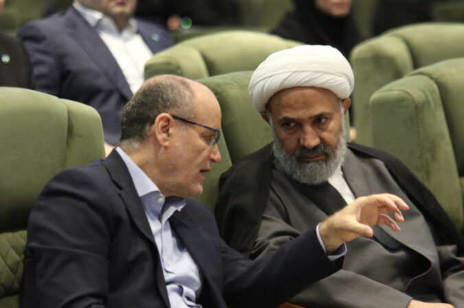 تشکر از مدیریت موسسه به خاطر فروش اموال و املاک مازاد و خروج ار بنگاه داری