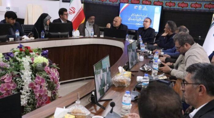 تأکید مسئولان بر توسعه زیرساخت‌های ارتباطی و سرمایه‌گذاری در فناوری‌های نوین در منطقه آزاد ماکو