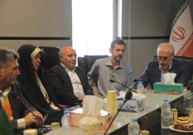 پورمحمدی: گمرک بازرگان باید به جایگاه واقعی خود در تجارت و ترانزیت برسد