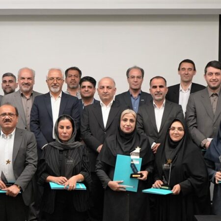 عبداللهی در مراسم تجلیل از نمایندگان فروش برتر: بیمه دی در آستانه رکوردهای جدید/نمایندگان، نیروی محرکه تحول در بیمه