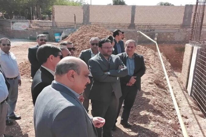 احداث ساختمان درمانگاه جدید به منظور توسعه خدمات در دستورکار قرار دارد