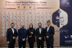 تداوم افتخارآفرینی بانک پاسارگاد؛ دریافت تندیس «سفیر اقتصاد» در مجمع ملی دیپلماسی برند