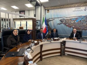 اعلام آمادگی بیمه دی برای پوشش ریسک های دریایی در انزلی دیدار مدیر بیمه دی شعبه منطقه آزاد انزلی