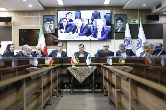 رویکرد تأمین اجتماعی، فشار بر جامعه کارفرمایی نیست
