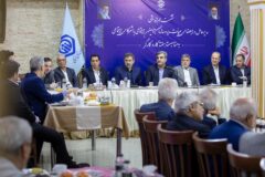 برپایی غرفه فرهنگی و اطلاع رسانی بانک صنعت و معدن و حضور کارکنان این بانک در راهپیمایی یوم الله ۲۲ بهمن