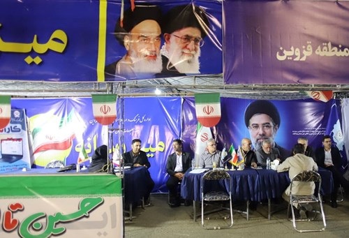 «همراه با مردم؛ پابرجا در میدان»؛ حضور مدیران بانک سپه در اجتماعات حماسی برای پاسخگویی به دغدغه‌ها و پرسش‌های هموطنان